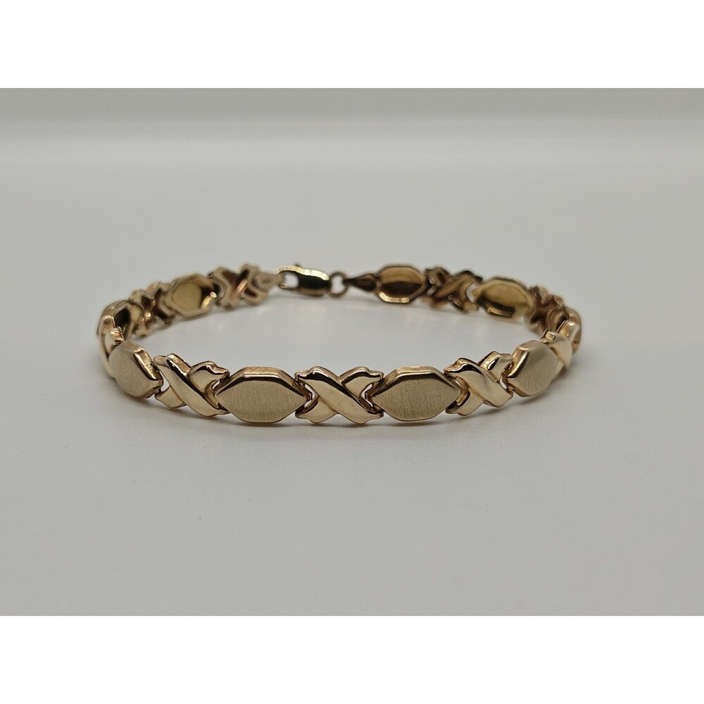 10k Yellow Gold Hugs And Kisses XOXO Bracelet 7" Brush Satin 4.4 grams Vintage